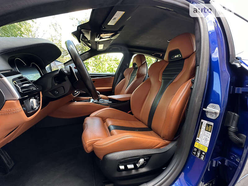 Седан BMW M5 2019 в Чернівцях