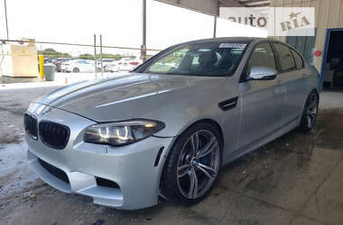 BMW M5 2013