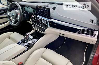 Седан BMW M5 2018 в 