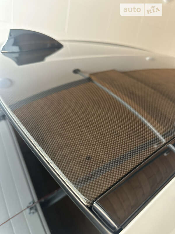 Седан BMW M5 2021 в Львові