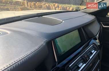 Седан BMW M5 2012 в 