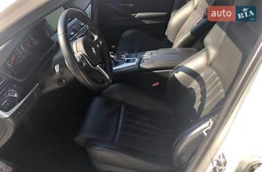 Седан BMW M5 2012 в 