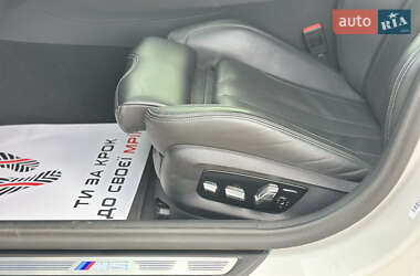 Седан BMW M5 2023 в 