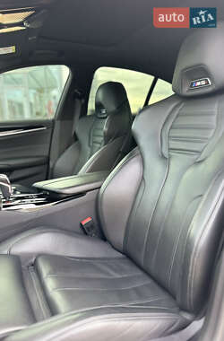 Седан BMW M5 2023 в 