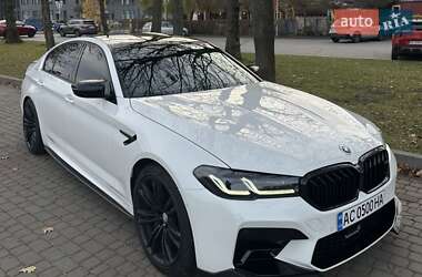 Седан BMW M5 2020 в Львові