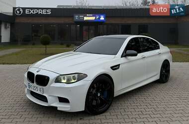 BMW M5 2012