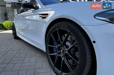 Седан BMW M5 2013 в Черкасах