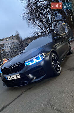 Седан BMW M5 2018 в Києві