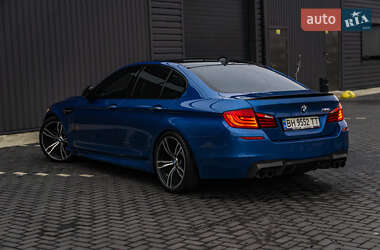 Седан BMW M5 2012 в Кропивницькому