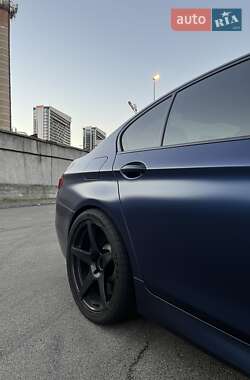 Седан BMW M5 2012 в Киеве