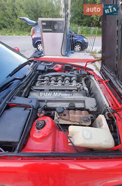 Седан BMW M5 1988 в 