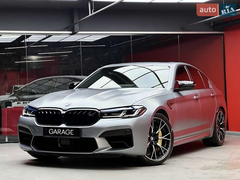 Седан BMW M5 2020 в 