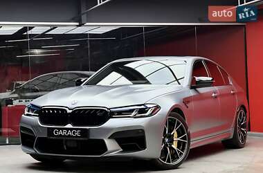 Седан BMW M5 2020 в 