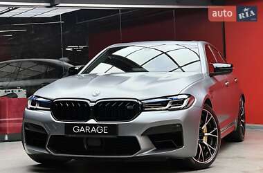 Седан BMW M5 2020 в 