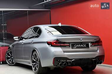 Седан BMW M5 2020 в 
