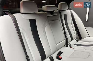 Седан BMW M5 2020 в 