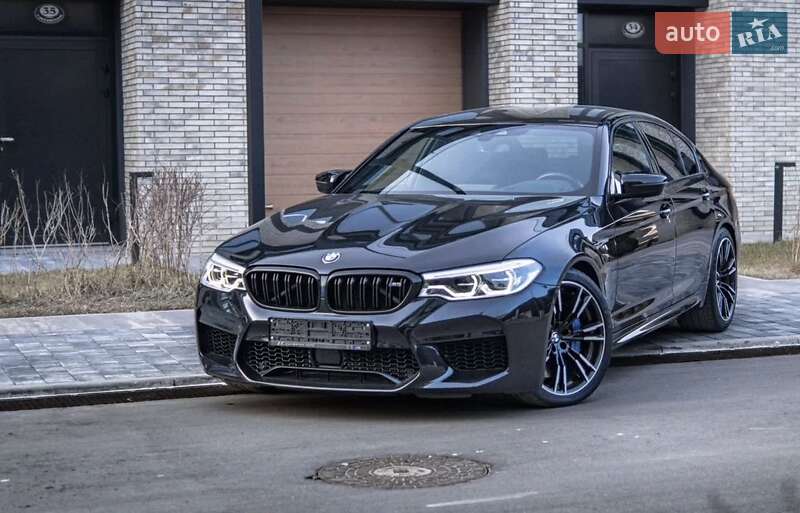 Седан BMW M5 2018 в Одессе