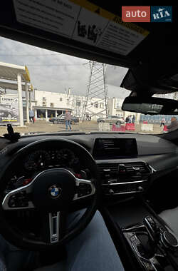 Седан BMW M5 2019 в 