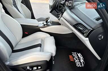 Седан BMW M5 2022 в 