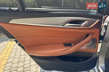 Седан BMW M5 2020 в 