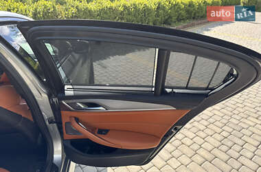Седан BMW M5 2020 в 