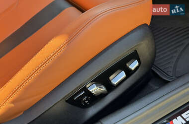 Седан BMW M5 2020 в 