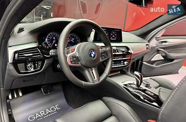 Седан BMW M5 2019 в 