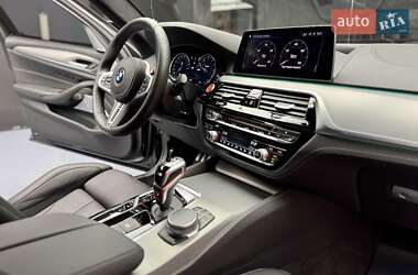 Седан BMW M5 2019 в 