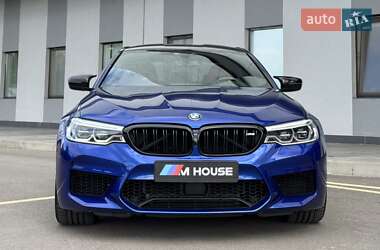 Седан BMW M5 2019 в 