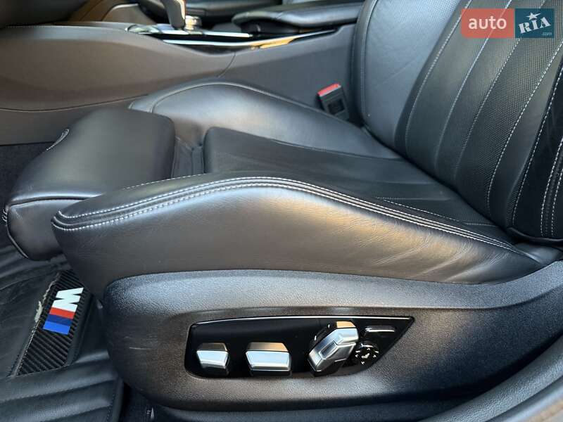 Седан BMW M5 2019 в Киеве