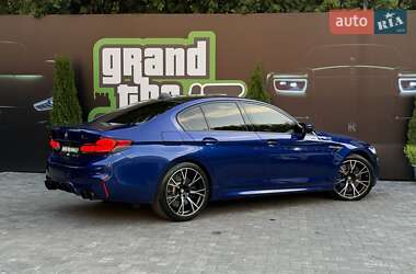Седан BMW M5 2019 в 