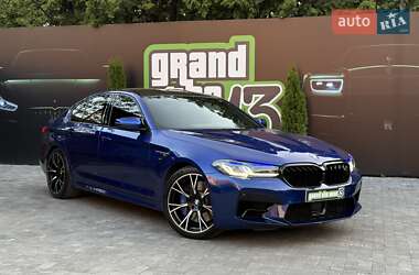 Седан BMW M5 2019 в 
