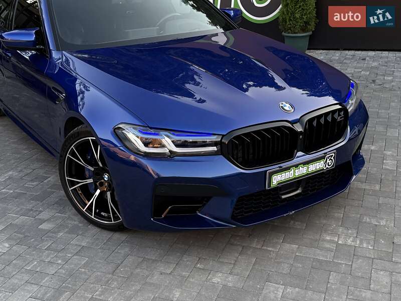 Седан BMW M5 2019 в Киеве