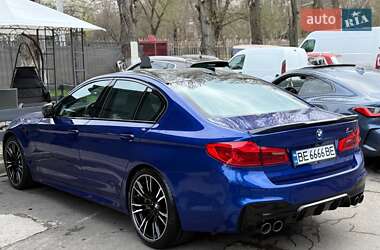 Седан BMW M5 2018 в 