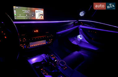 Седан BMW M5 2018 в 