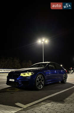 Седан BMW M5 2018 в 