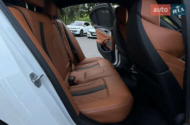 Седан BMW M5 2020 в 