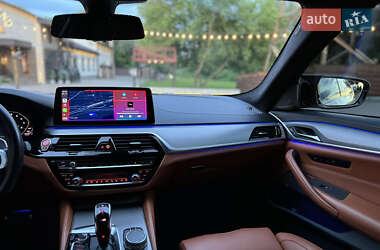 Седан BMW M5 2020 в 