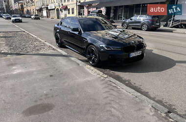 Седан BMW M5 2021 в 