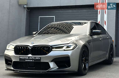 Седан BMW M5 2019 в 