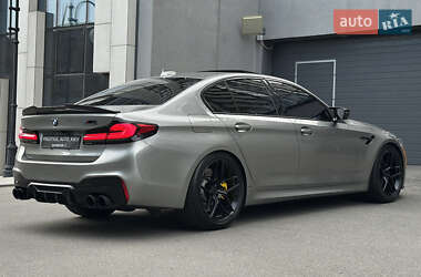 Седан BMW M5 2019 в 
