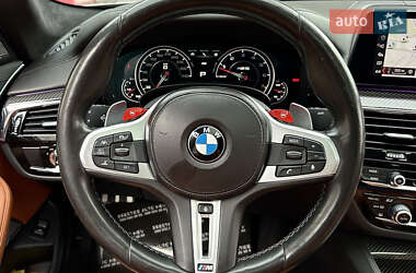 Седан BMW M5 2019 в 