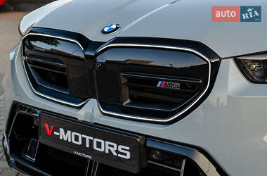 Седан BMW M5 2025 в 
