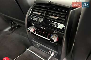 Седан BMW M5 2019 в 