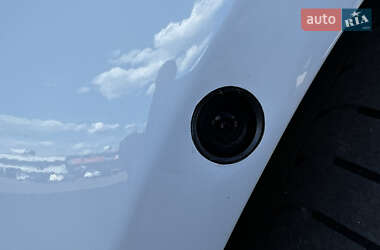 Седан BMW M5 2013 в 