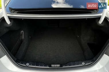 Седан BMW M5 2013 в 
