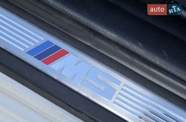Седан BMW M5 2013 в 
