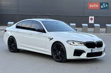 Седан BMW M5 2020 в 