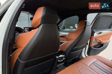 Седан BMW M5 2020 в 