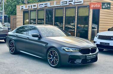 Седан BMW M5 2023 в Києві
